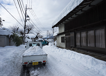 国道20号にて、上野原ICを目指す