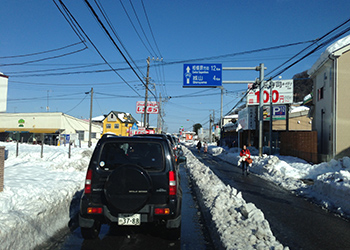 大雪2日後の橋本駅周辺</span>