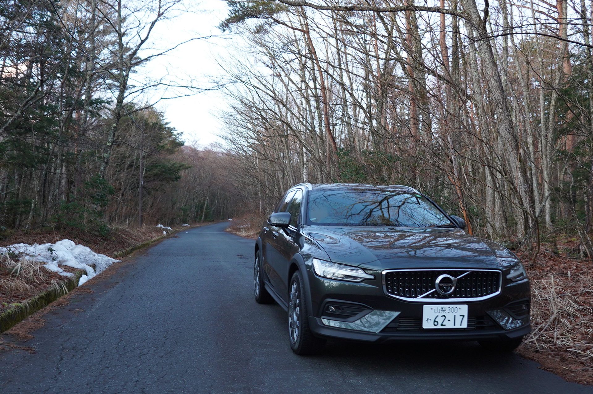 ボルボ V60CC PROは燃費が悪い