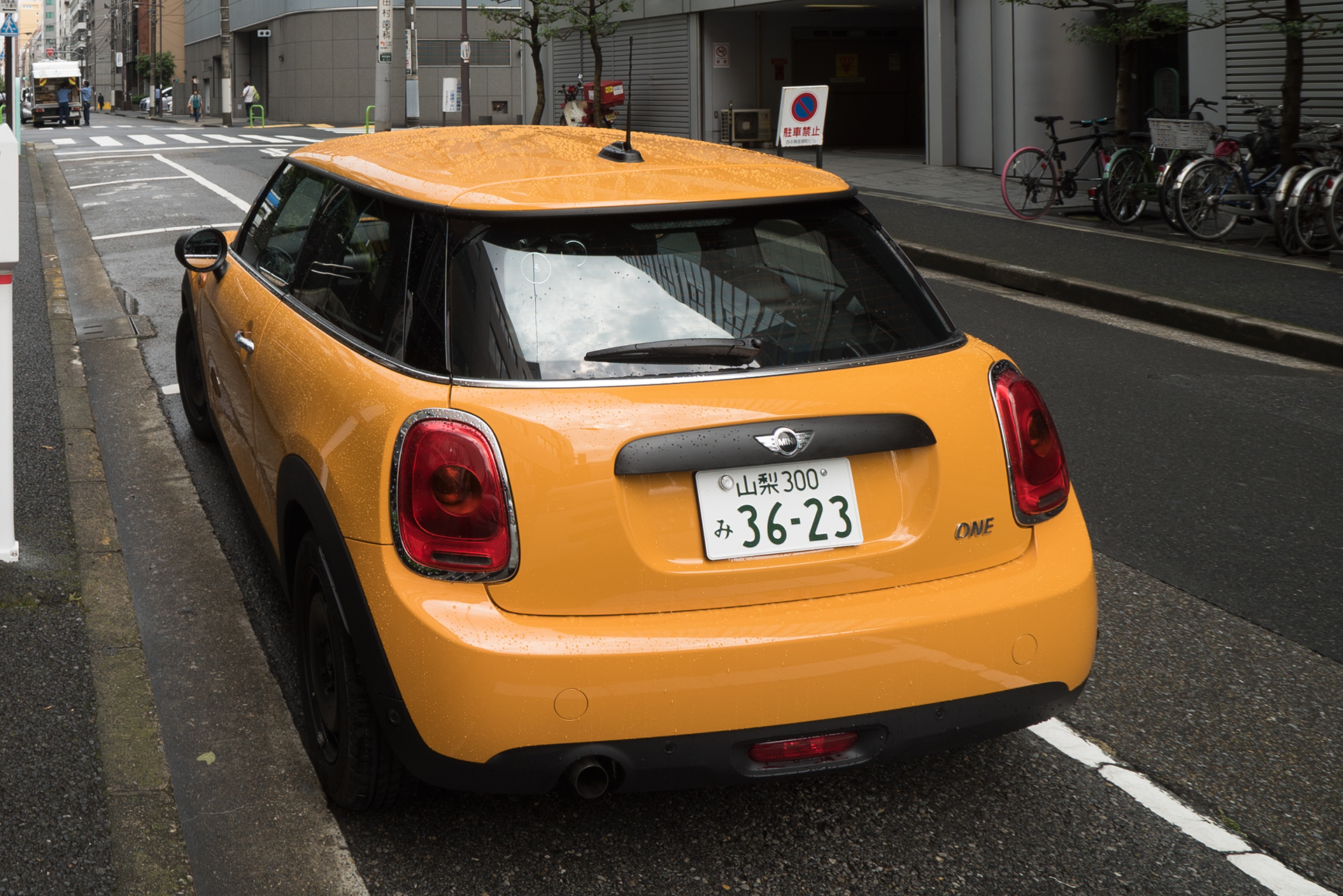 F56前期のテールランプ