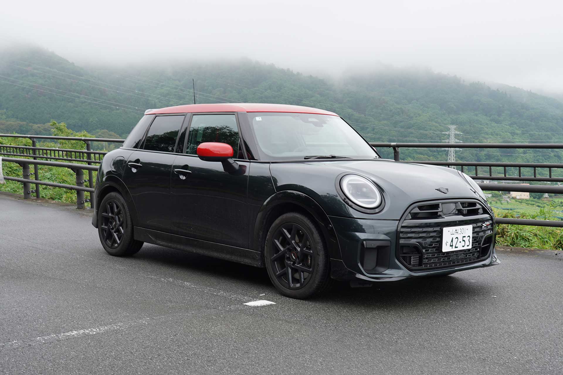 MINI　F65 リニアの見える丘・花鳥山