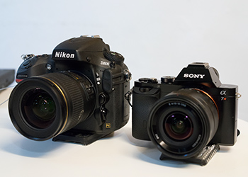 α7RとD800の比較